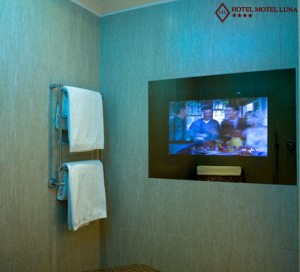 Idromassaggio e televisione - camera suite - Hotel Motel Aeroporto Linate